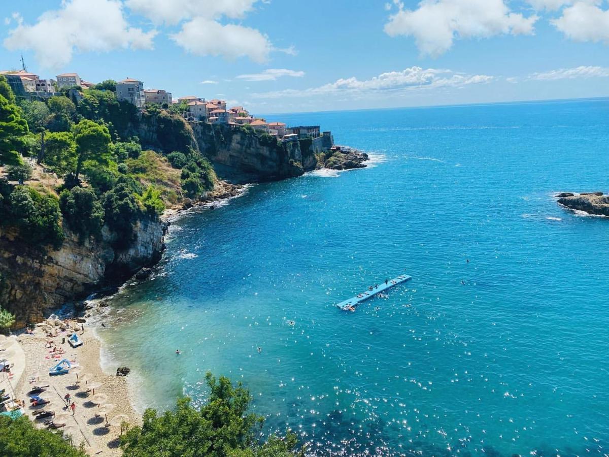 Hotel Maris Ulcinj Luaran gambar