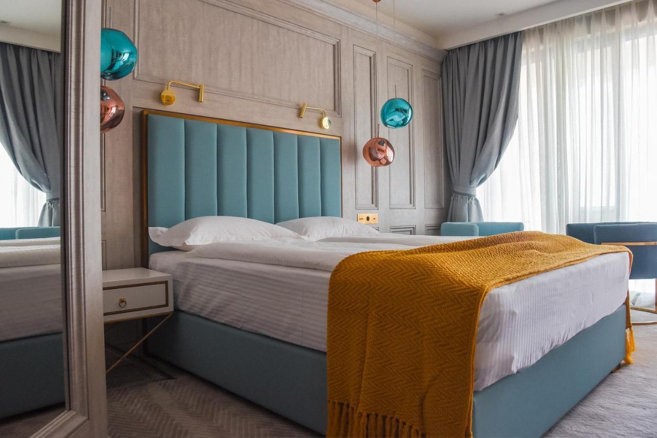 Hotel Maris Ulcinj Luaran gambar