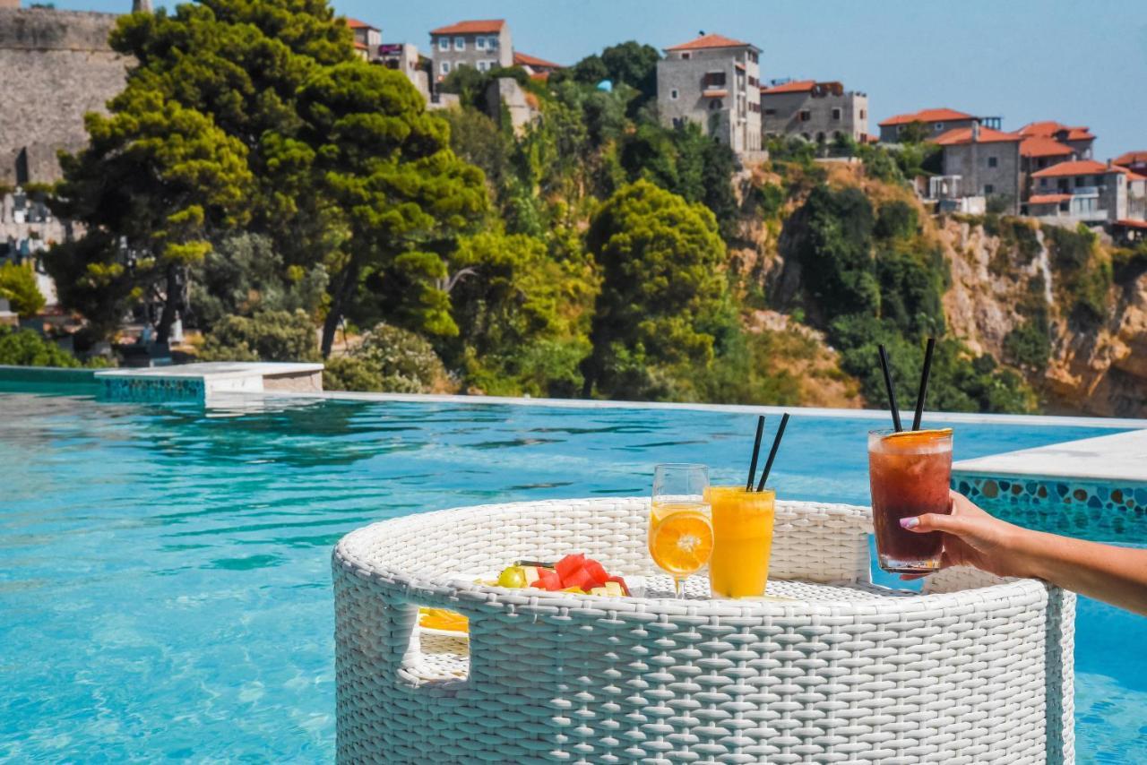 Hotel Maris Ulcinj Luaran gambar