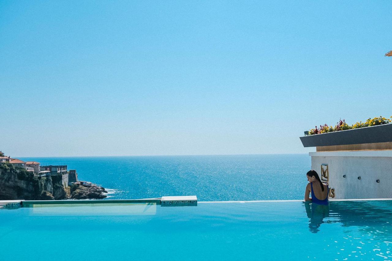 Hotel Maris Ulcinj Luaran gambar