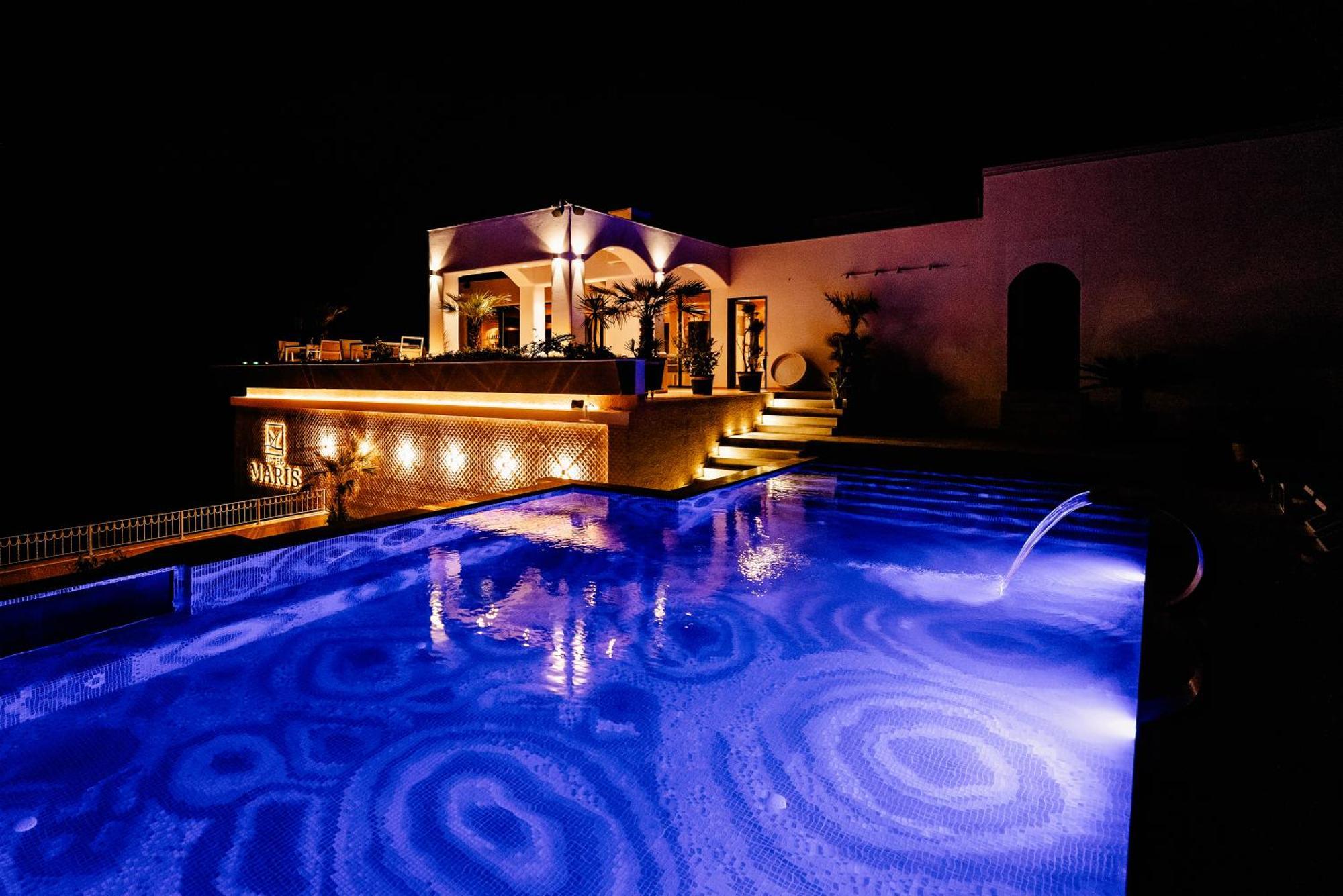 Hotel Maris Ulcinj Luaran gambar