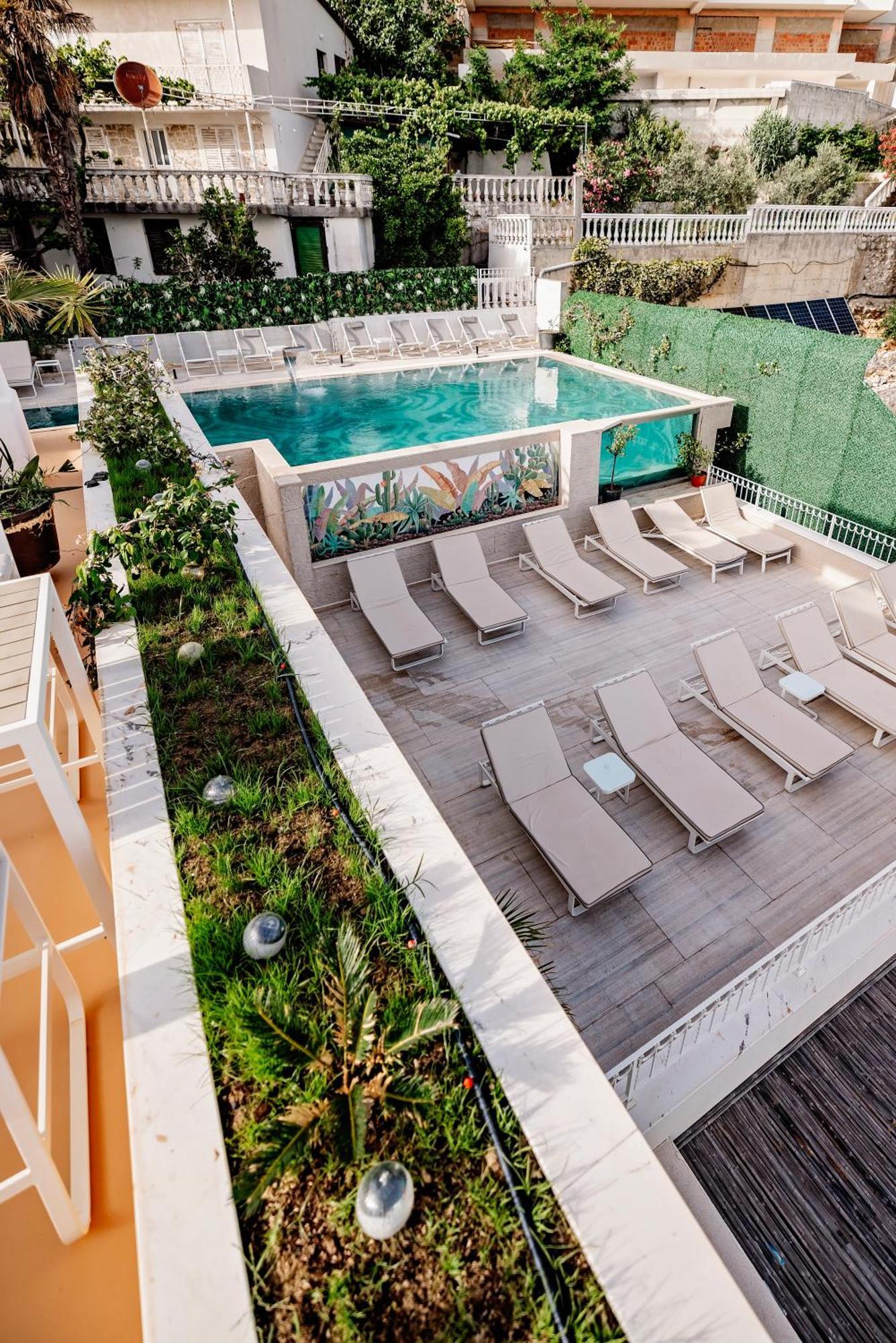 Hotel Maris Ulcinj Luaran gambar